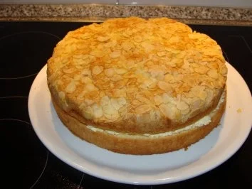 Leichter Bienenstich - Rezept - Bild Nr. 2