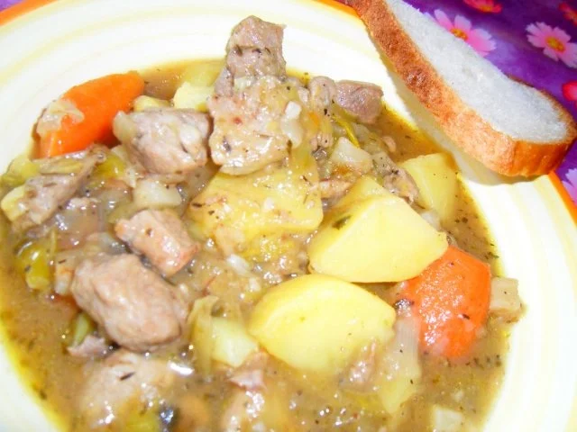 Bayerischer Bierfleisch-Eintopf mit Gemüse - Rezept - Bild Nr. 3