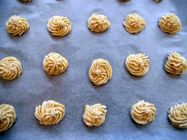 Rezept: Krokant-Sandkekse Bild Nr. 3 Krokant-Sandkekse - Rezept - Bild Nr. 3