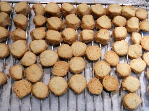 Rezept: Schottische Butterplätzchen Bild Nr. 4 Schottische Butterplätzchen - Rezept - Bild Nr. 4