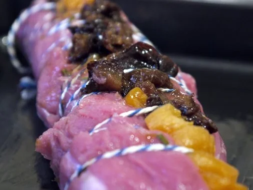 Schweinefilet mit beschwipstem Trockenobst, Spätzle und Rosenkohl - Rezept - Bild Nr. 6