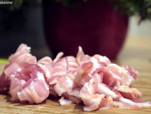 Schweinefilet mit beschwipstem Trockenobst, Spätzle und Rosenkohl - Rezept - Bild Nr. 12