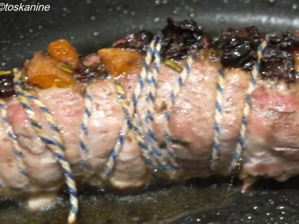 Schweinefilet mit beschwipstem Trockenobst, Spätzle und Rosenkohl - Rezept - Bild Nr. 14