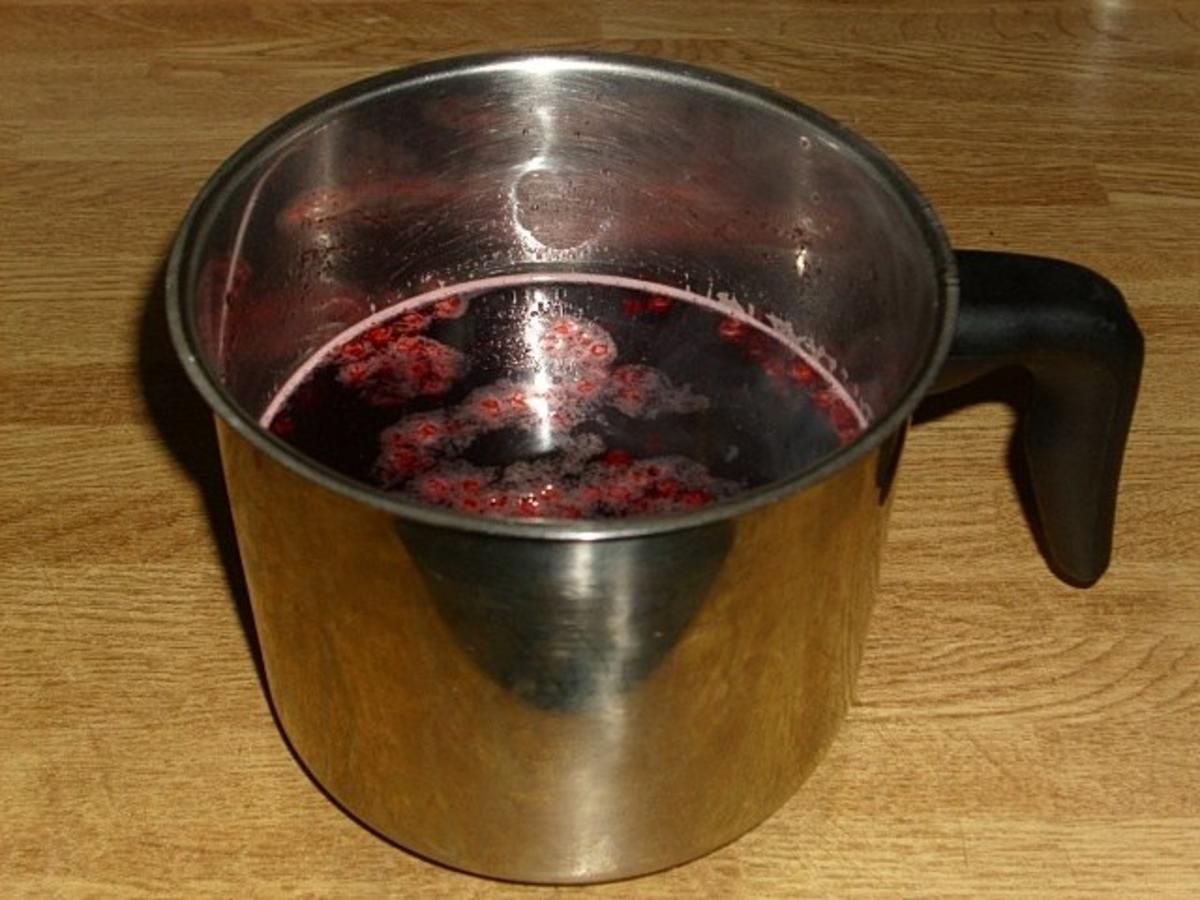 Rotwein Preiselbeer Punsch - Rezept