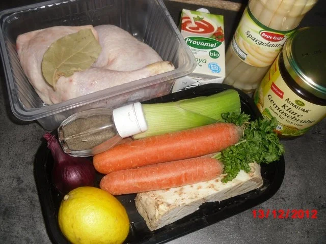 Rezept: Hühnerfrikassee Bild Nr. 2 Hühnerfrikassee - Rezept - Bild Nr. 2