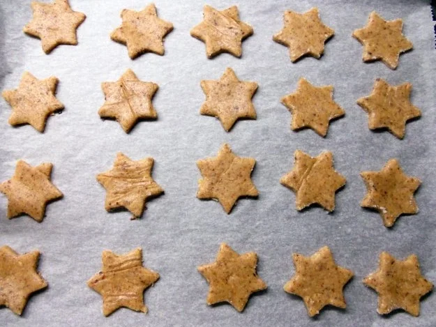 Rezept: Zimtsterne Bild Nr. 2 Zimtsterne - Rezept - Bild Nr. 2