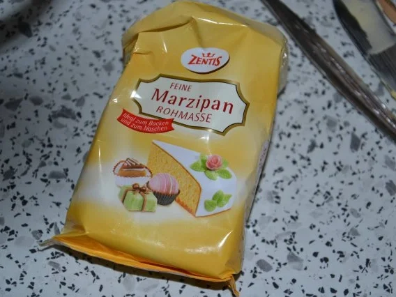 Backapfel-Marzipankuchen mit Vanillesauce - Rezept - Bild Nr. 9