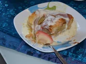 Backapfel-Marzipankuchen mit Vanillesauce - Rezept