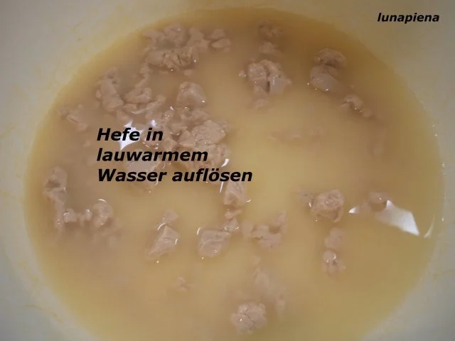 Brot/Brötchen: Mohnstuten - Rezept - Bild Nr. 3