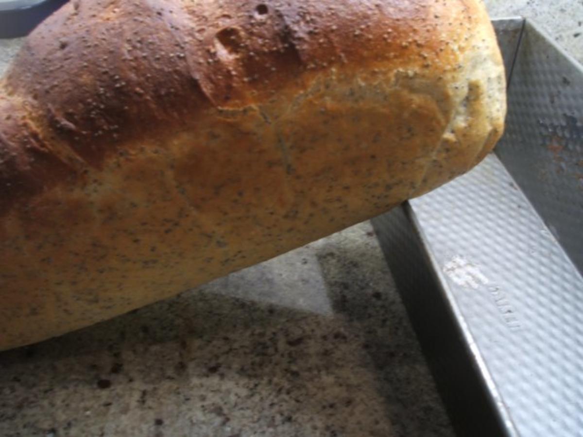 Brot/Brötchen: Mohnstuten - Rezept - Bild Nr. 10