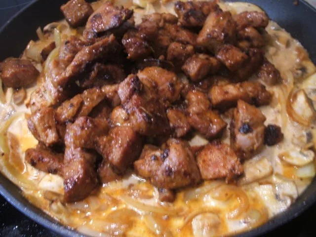 Rezept: Fleisch: Geschnetzeltes vom Schweinehals Bild Nr. 9 Fleisch: Geschnetzeltes vom Schweinehals - Rezept - Bild Nr. 9