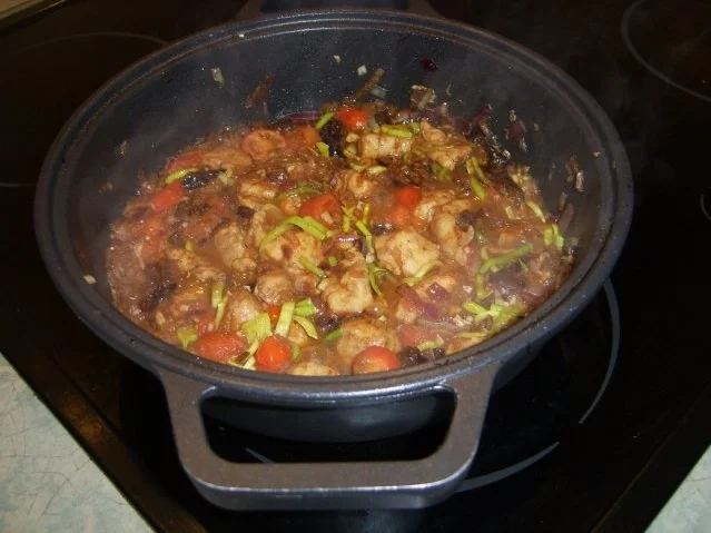 Rezept: Pflaumen-Hühnchen mit Glasnudeln als Auflauf Bild Nr. 12 Pflaumen-Hühnchen mit Glasnudeln als Auflauf - Rezept - Bild Nr. 12