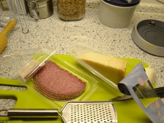 Rezept: Pfannenpizza Bild Nr. 8 Pfannenpizza - Rezept - Bild Nr. 8