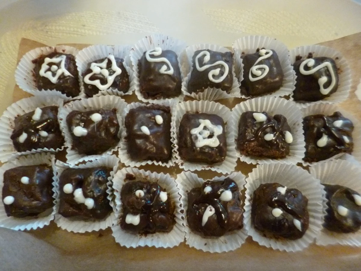 Dominosteine Pralinés - Rezept - Bild Nr. 1051