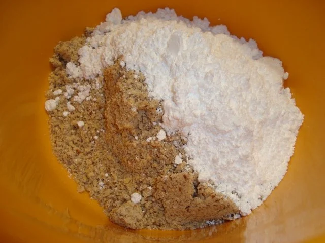 Haselnußmakronen mit Schuß - Rezept - Bild Nr. 2