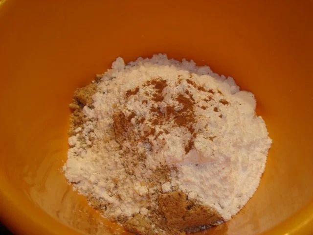 Haselnußmakronen mit Schuß - Rezept - Bild Nr. 3