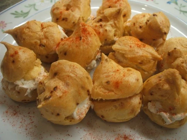 Fingerfood: Chili-Sturmsäckchen mit Käsefüllung - Rezept