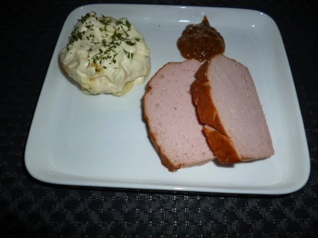 Leberkäs' mit Kartoffelsalat - Rezept