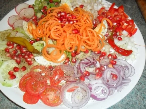 deftiger granatapfelsalat -weihnachtssalat - Rezept - Bild Nr. 3