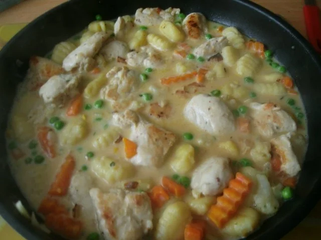 Hähnchenfilet in Gemüsekäsesauce - Rezept - Bild Nr. 5