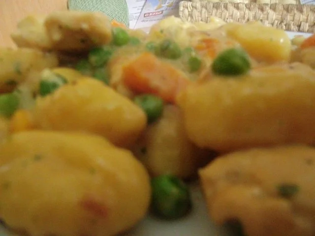 Hähnchenfilet in Gemüsekäsesauce - Rezept