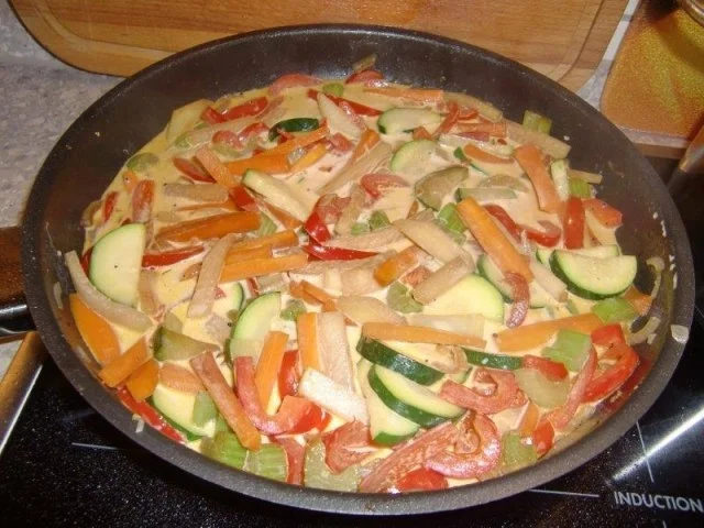 Rezept: Fleischlose Gemüse Pfanne Bild Nr. 11 Fleischlose Gemüse Pfanne - Rezept - Bild Nr. 11