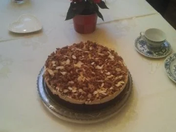 Eiskaffee-Sahne-Torte - Rezept