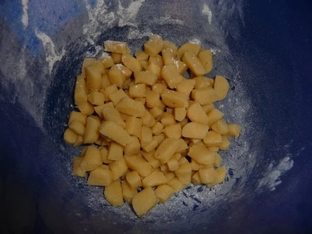 Rezept: Aprikosen-Marzipan Taler Bild Nr. 3 Aprikosen-Marzipan Taler - Rezept - Bild Nr. 3