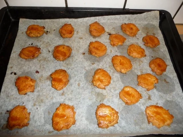 Rezept: Aprikosen-Marzipan Taler Bild Nr. 7 Aprikosen-Marzipan Taler - Rezept - Bild Nr. 7