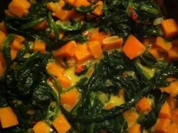Rezept: Süßkartoffeln mit Spinat in Kokosmilch Bild Nr. 2 Süßkartoffeln mit Spinat in Kokosmilch - Rezept - Bild Nr. 2