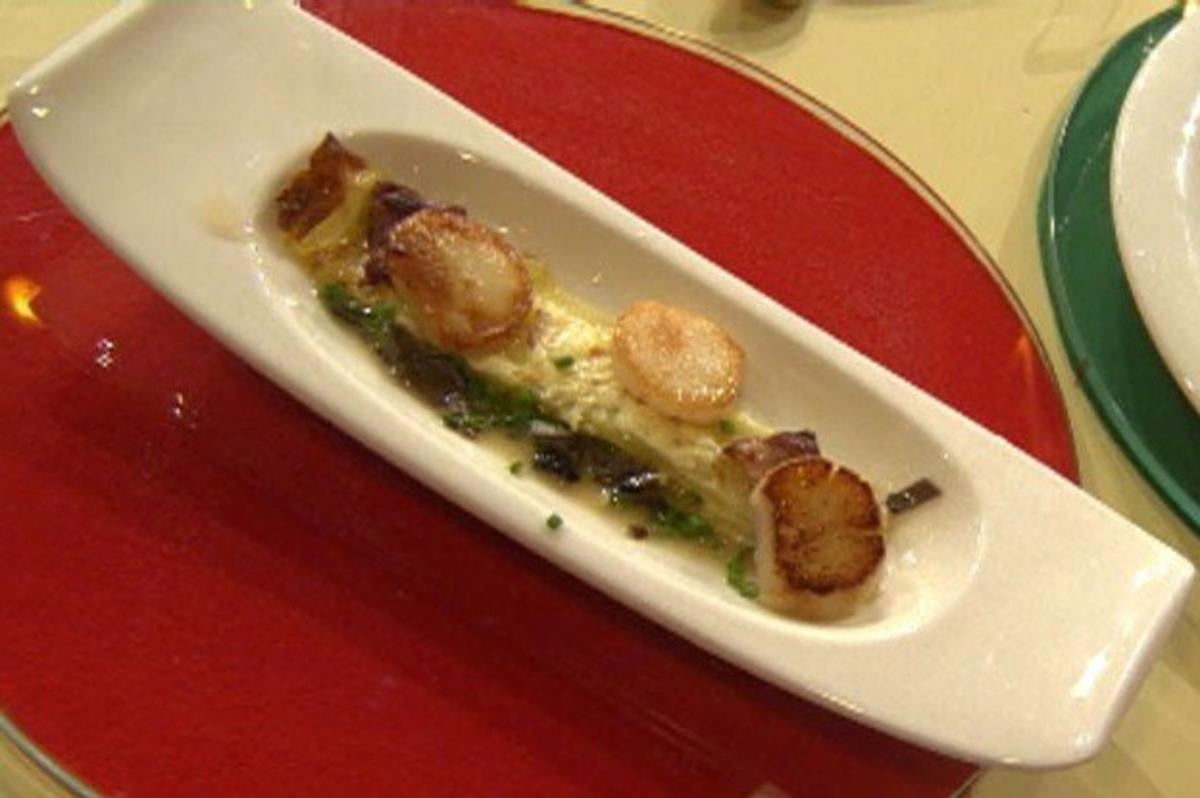 Jakobsmuscheln mit getrüffelten Kartoffeln à la Freitag - Rezept ... Jakobsmuscheln mit getrüffelten Kartoffeln à la Freitag - Rezept ...