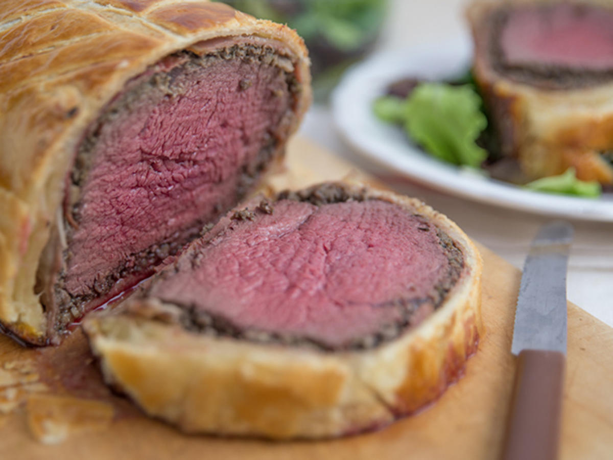 Gordon Ramsays XMas Beef Wellington Rezept kochbar.de
