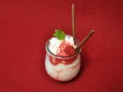 Geeister Himbeerquark mit Buttermilch - Rezept