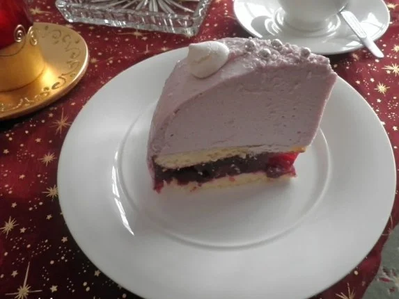 Rezept: Cookies' "kleine" Weihnachtstorte 2012 Bild Nr. 3 Cookies' "kleine" Weihnachtstorte 2012 - Rezept - Bild Nr. 3