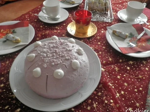 Rezept: Cookies' "kleine" Weihnachtstorte 2012 Bild Nr. 2 Cookies' "kleine" Weihnachtstorte 2012 - Rezept - Bild Nr. 2