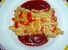 Nudelfrittata mit Tomatensause - Rezept