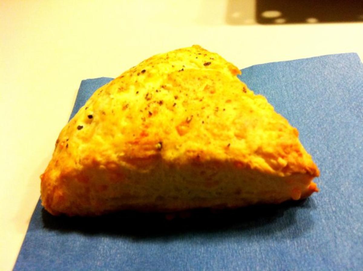 Schnelle Käse-Scones - Rezept mit Bild - kochbar.de