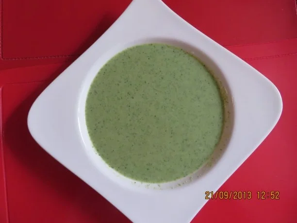 Rezept: Suppe: Broccolisuppe Suppe: Broccolisuppe - Rezept
