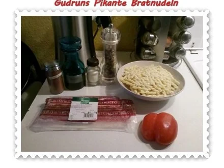 Nudeln: Bratnudeln mit Paprika, Käse und Speck - Rezept - Bild Nr. 2