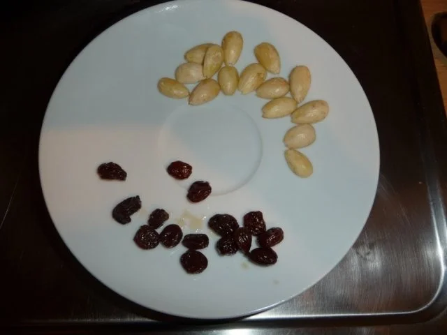 Rum-Traube-Nuss Pralinen - Rezept - Bild Nr. 3