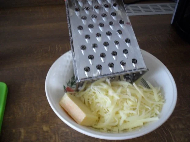 Putenschnitzel gratiniert mit Champignonsoße - Rezept - Bild Nr. 5