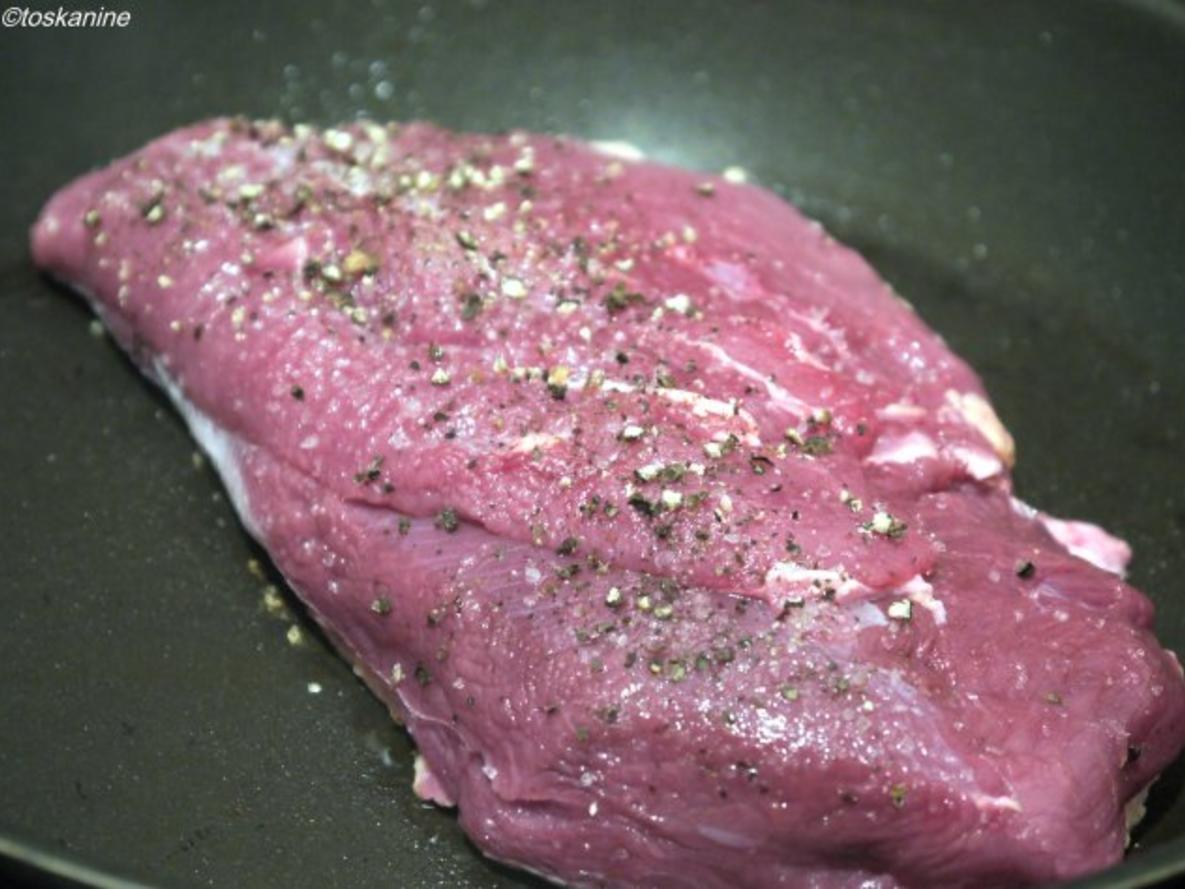 Rosa gebratene Entenbrust mit Rotweinsauce - einfach - 288 kcal/100g