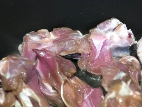 Rosa gebratene Entenbrust mit Rotweinsauce - Rezept - Bild Nr. 3