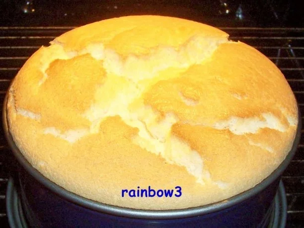 Backen: Weiße Mini-Schoko-Sahne-Torte - Rezept - Bild Nr. 2