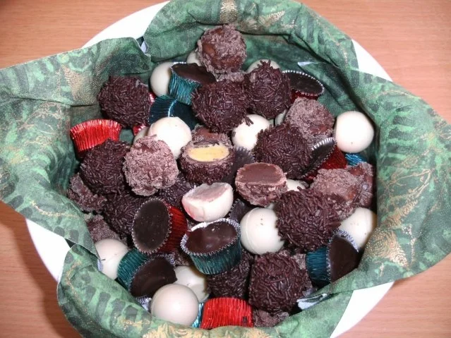 Rezept: Konfekt: Chili - Trüffel Bild Nr. 2 Konfekt: Chili - Trüffel - Rezept - Bild Nr. 2