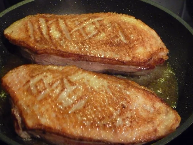 Heilig Abend Essen 2012 : Entenbrust an Rotkohl dazu Kartoffel-Semmelknödel - Rezept - Bild Nr. 19