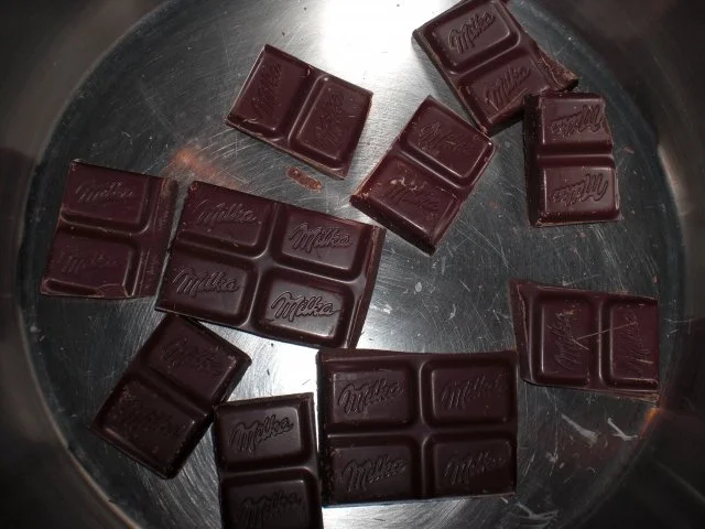 Rezept: Schokopralinen mit Mandel-Zimtcreme Bild Nr. 8 Schokopralinen mit Mandel-Zimtcreme - Rezept - Bild Nr. 8