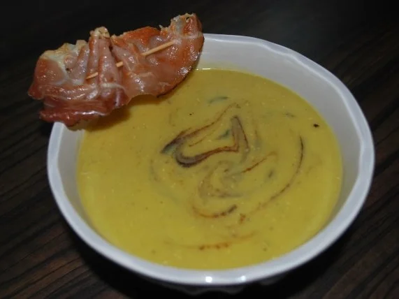 Rezept: Linsencremesuppe mit Curry und Ingwer Linsencremesuppe mit Curry und Ingwer - Rezept
