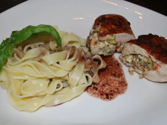 Hähnchenbrust mit Feigen-Mozzarella-Füllung - Rezept - Bild Nr. 2