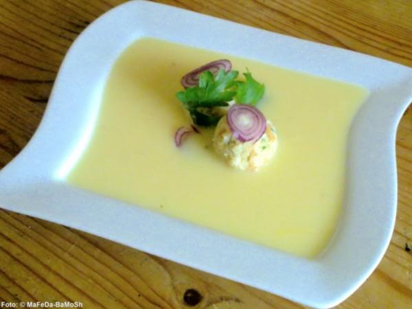 Rieslingcremesuppe mit Weißwein, Riesling und Zucker - Rezept mit Bild ...